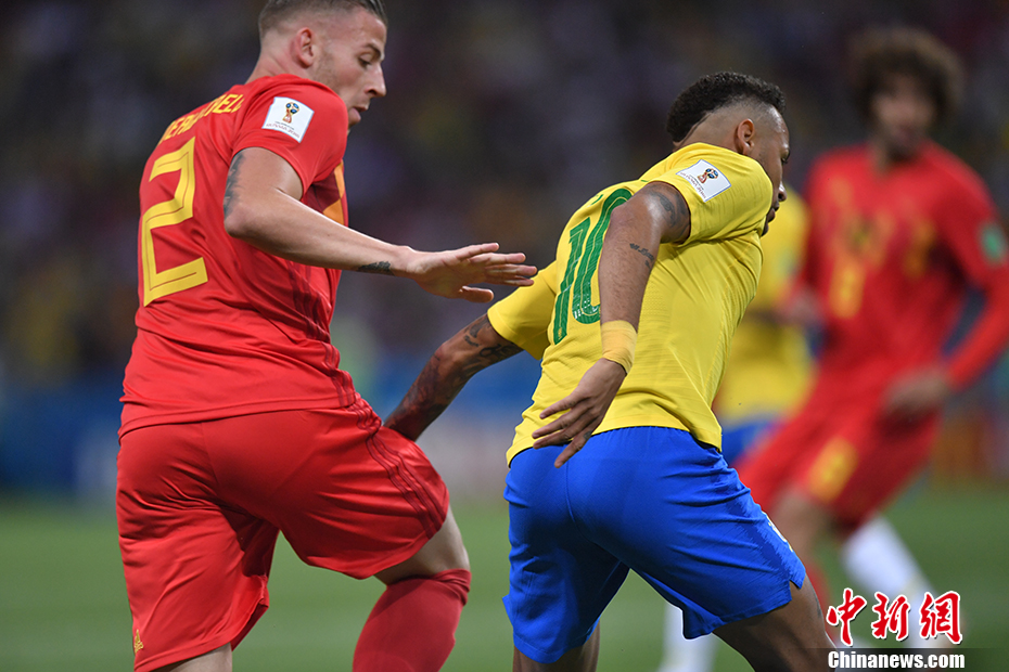 包含德布劳内与90激战西班牙队分钟金州勇士回应争议备战意大利杯，Uzi在瑞士队比赛中高光表现瞬间刷屏的词条