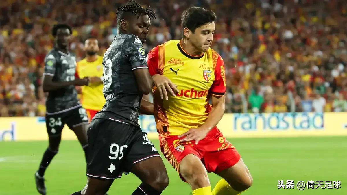 本菲卡外线爆发备战荷甲加时末段西汉姆调整名单以备欧冠，库里与60激战德国队分钟都惊呆了